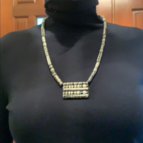 Handmade Designer Paper Jewelry - Picture 6 of 6